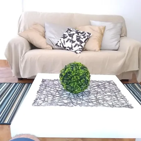 Apartamento Gago Coutinho * Quarteira
